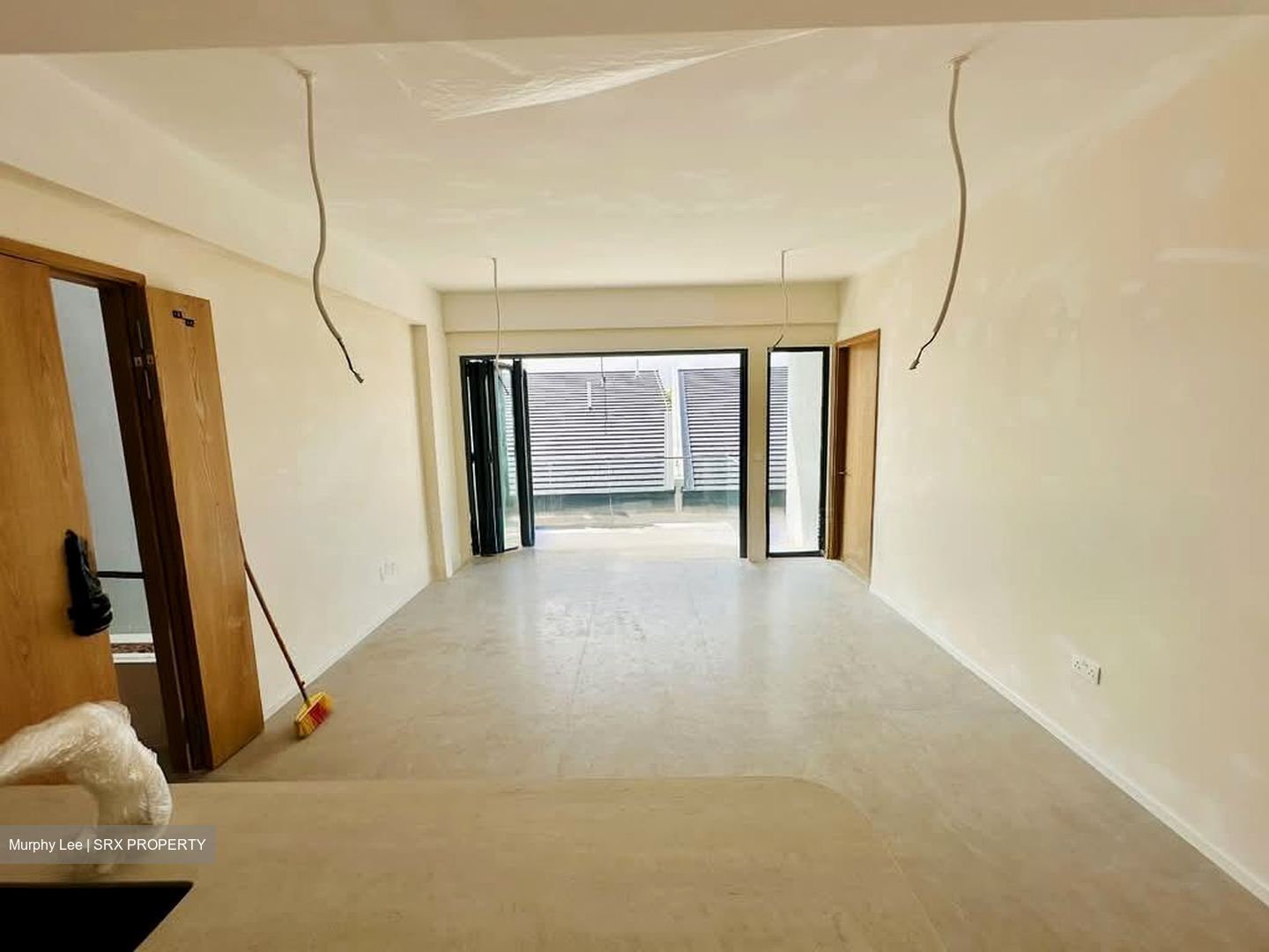 The Shorefront (D17), Apartment #542409121